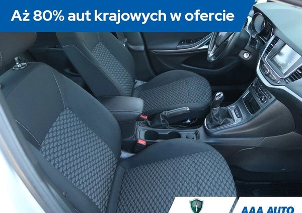 Opel Astra cena 43000 przebieg: 148386, rok produkcji 2019 z Kamienna Góra małe 172